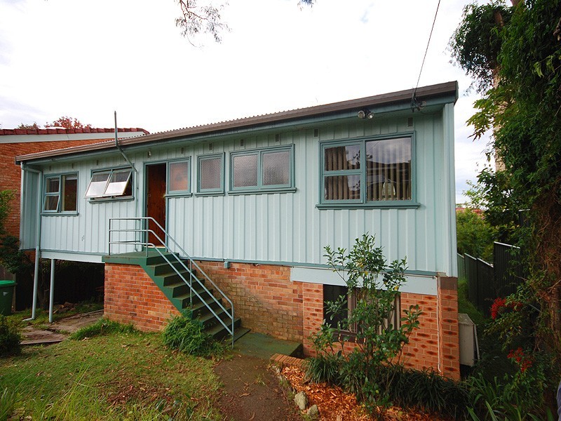 11 Marbarry Avenue, Kariong NSW 2250