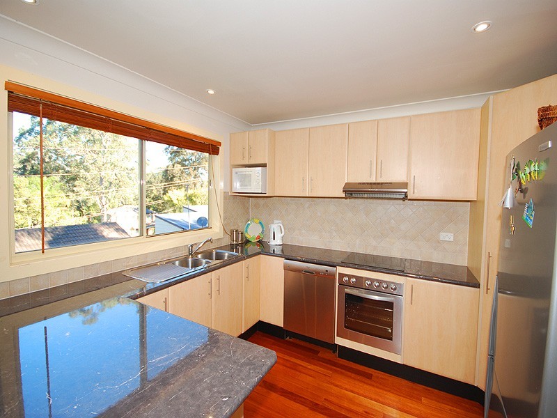 33 Eve Street, Narara NSW 2250