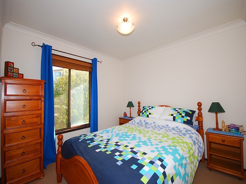 33 Eve Street, Narara NSW 2250