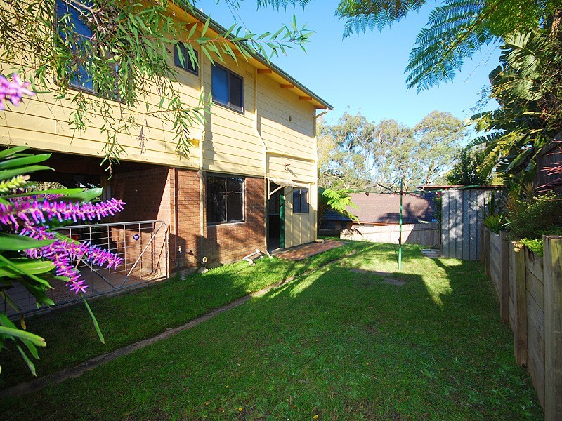 33 Eve Street, Narara NSW 2250