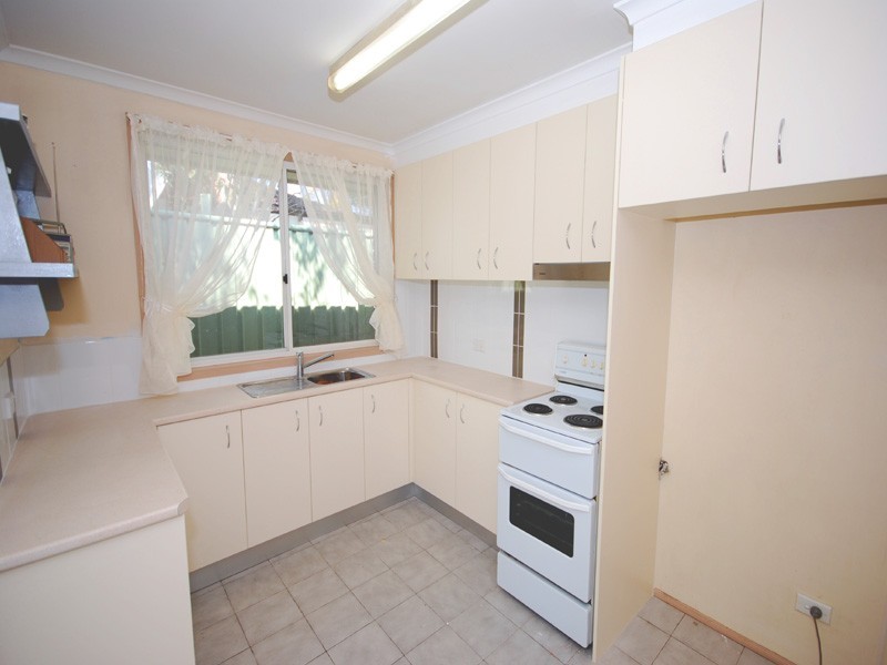 26 Mitchell Dr, Kariong NSW 2250