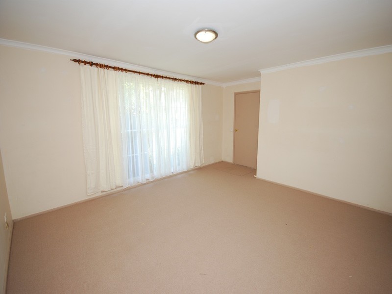 26 Mitchell Dr, Kariong NSW 2250