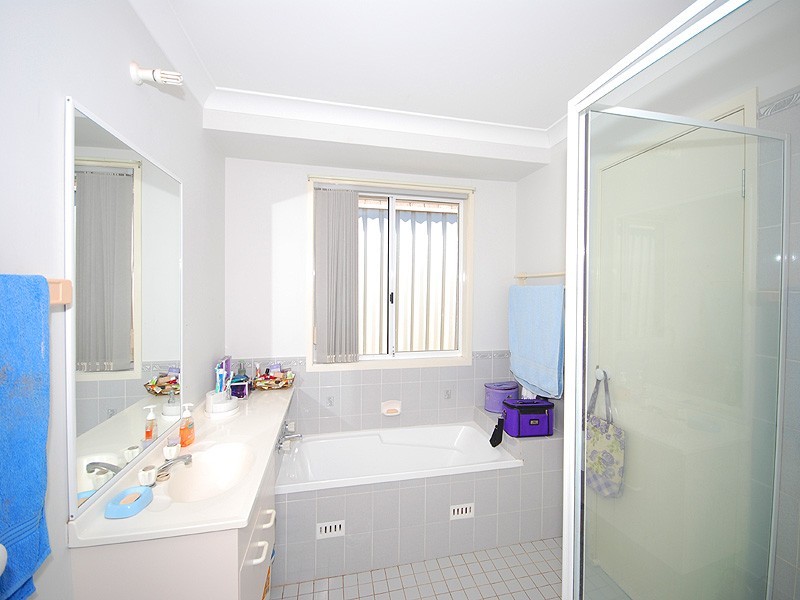 24 Bowie Road, Kariong NSW 2250