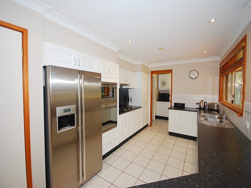128 Langford Dr, Kariong NSW 2250