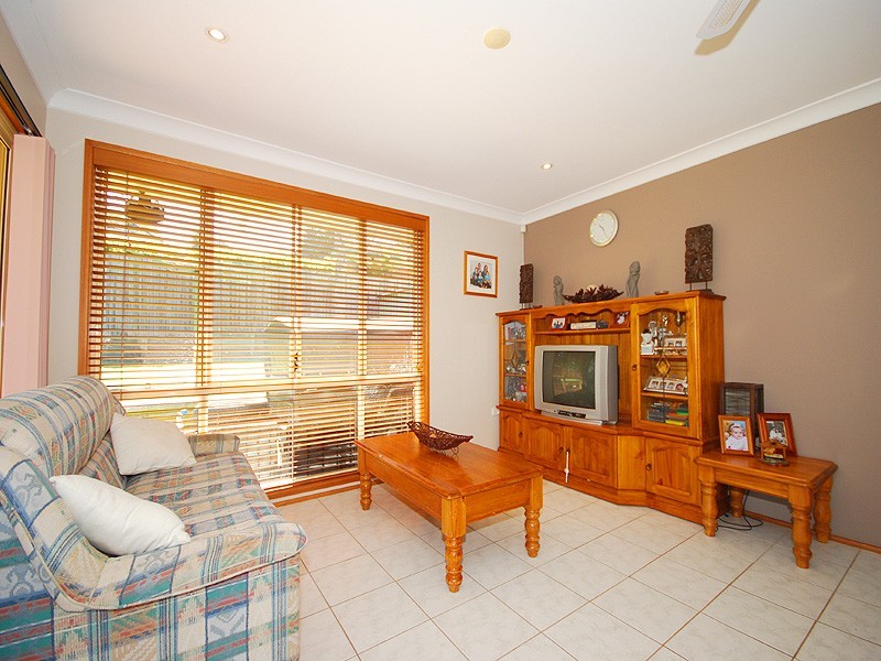 128 Langford Dr, Kariong NSW 2250
