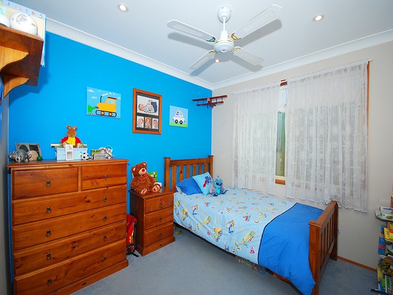 128 Langford Dr, Kariong NSW 2250