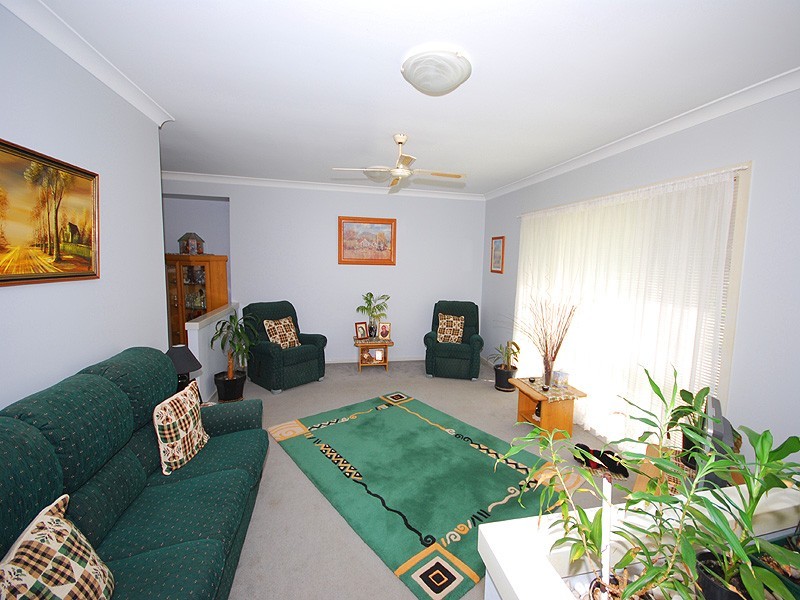 15 Lowe Place, Kariong NSW 2250