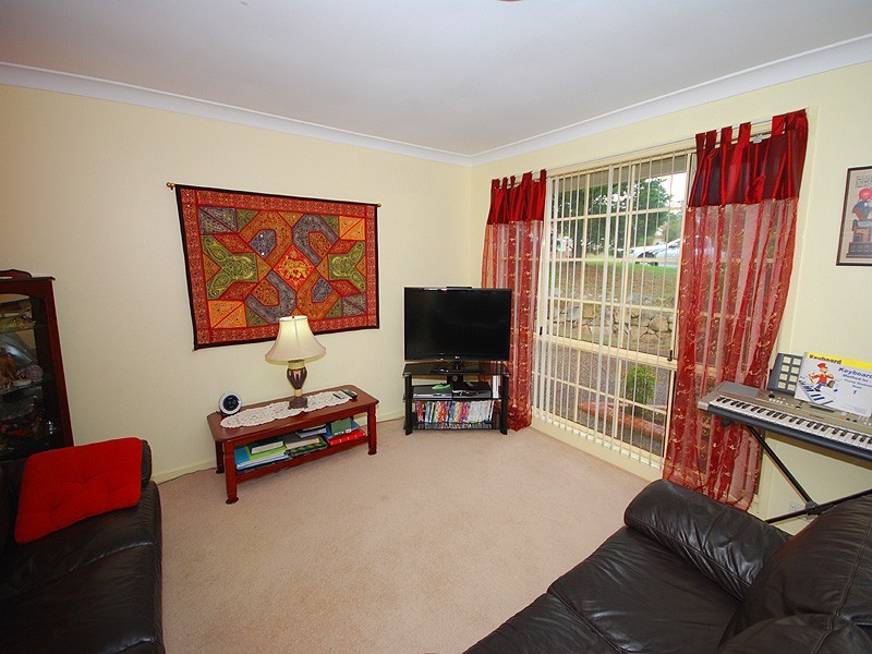 3 Barclay Close, Kariong NSW 2250