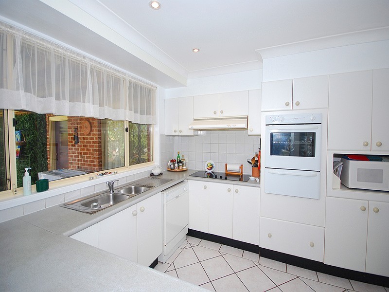 1 Chisholm Close, Kariong NSW 2250