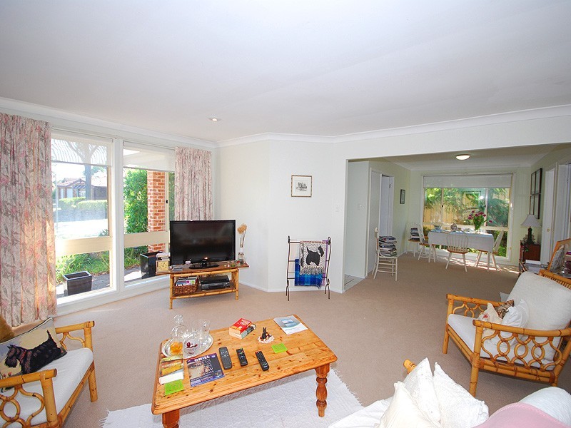 1 Chisholm Close, Kariong NSW 2250