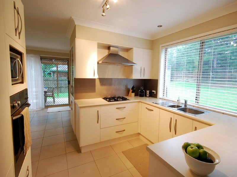 24 Fox Cl, Kariong NSW 2250