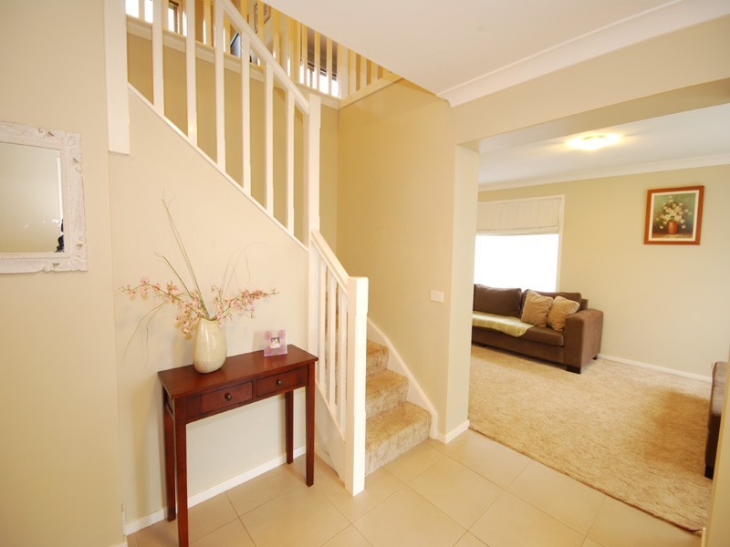 24 Fox Cl, Kariong NSW 2250