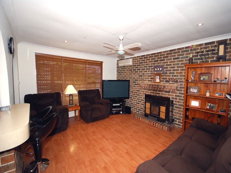 1 Foster Close, Kariong NSW 2250