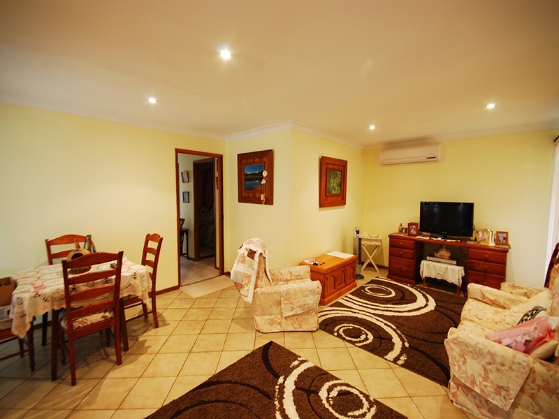 11 Thurling Ave, Kariong NSW 2250