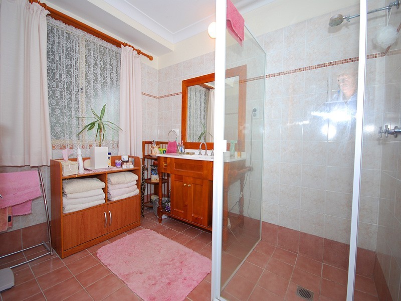 11 Thurling Ave, Kariong NSW 2250
