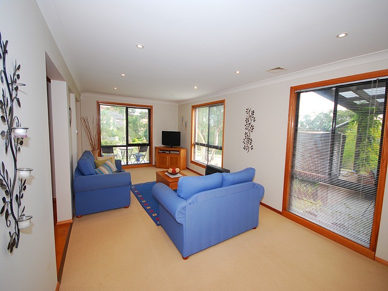 4 Mowbray Place, Kariong NSW 2250