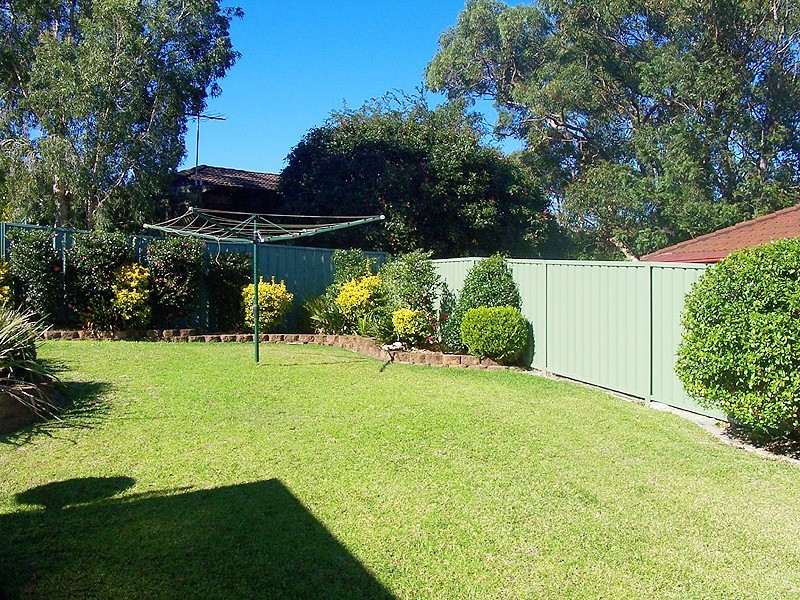 18 Truscott Avenue, Kariong NSW 2250