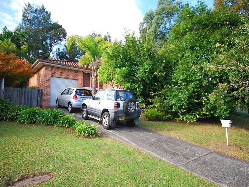 8 Benkari Avenue, Kariong NSW 2250