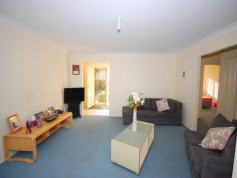 1/10 Arunta Avenue, Kariong NSW 2250