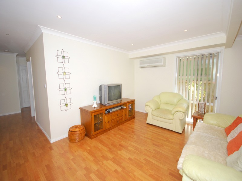 4 Hempstalk Cr, Kariong NSW 2250