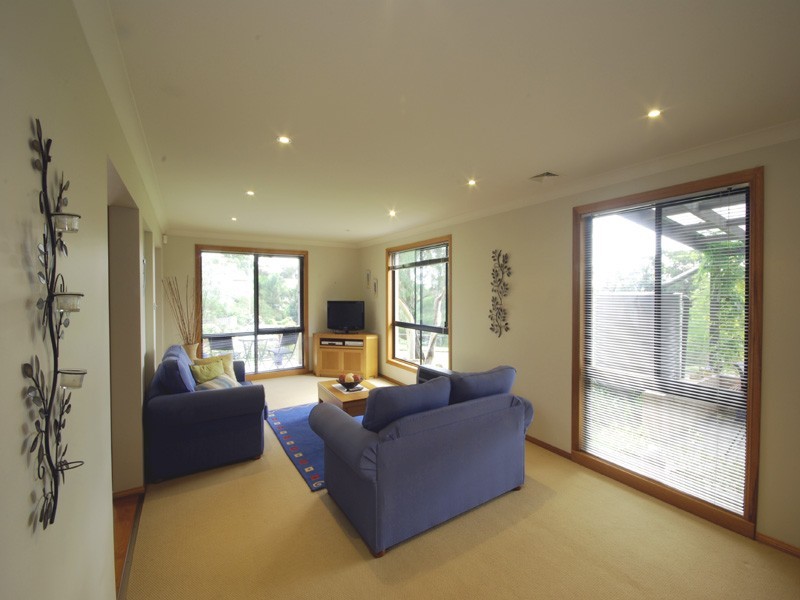 4 Mowbray Place, Kariong NSW 2250