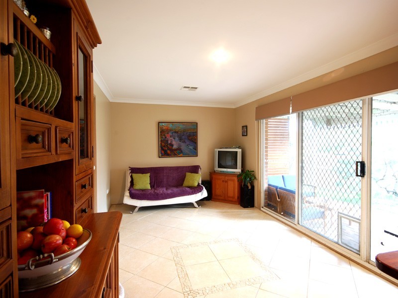 57 Gilford St, Kariong NSW 2250