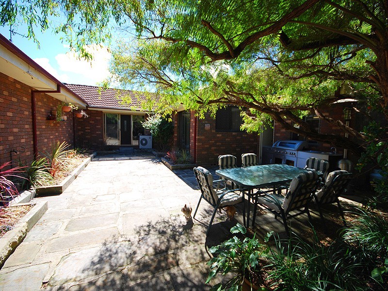 21 Olive Kari Close, Kariong NSW 2250