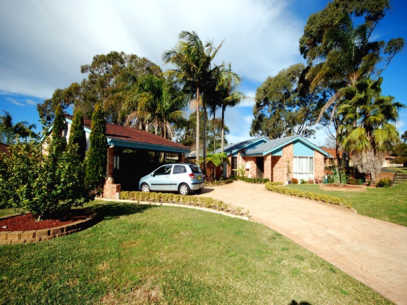 17 Turnbull Ave, Kariong NSW 2250