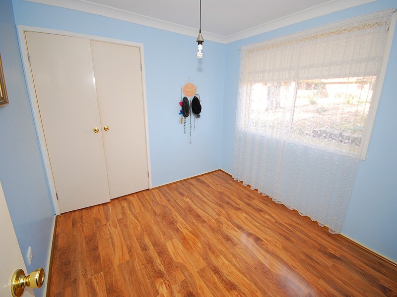 17 Turnbull Ave, Kariong NSW 2250