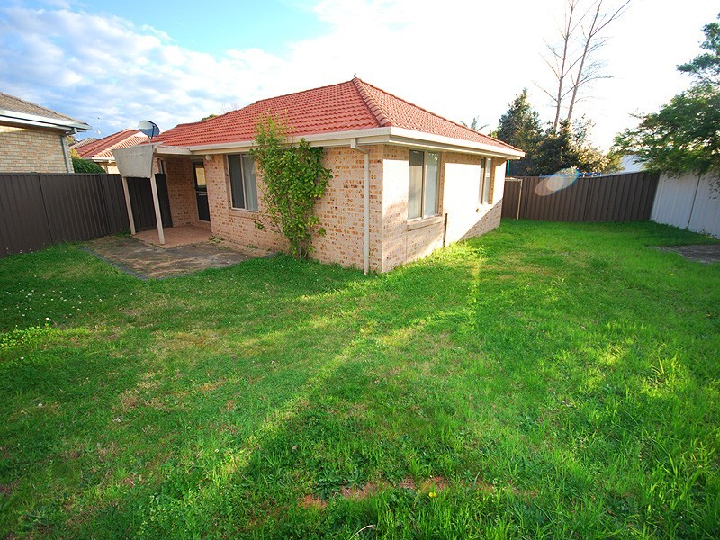 8/10 Arunta Avenue, Kariong NSW 2250