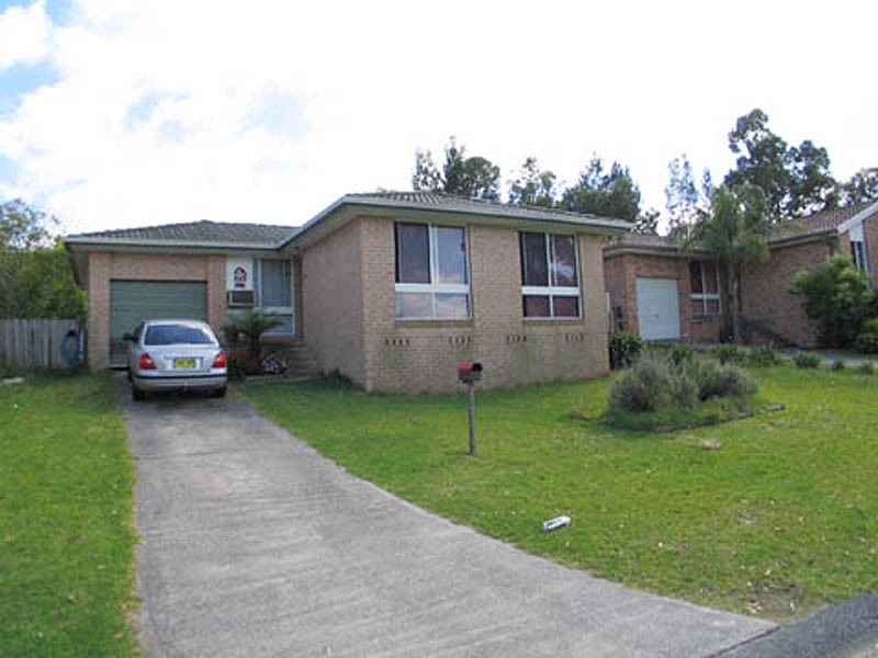 10 Benkari Avenue, Kariong NSW 2250