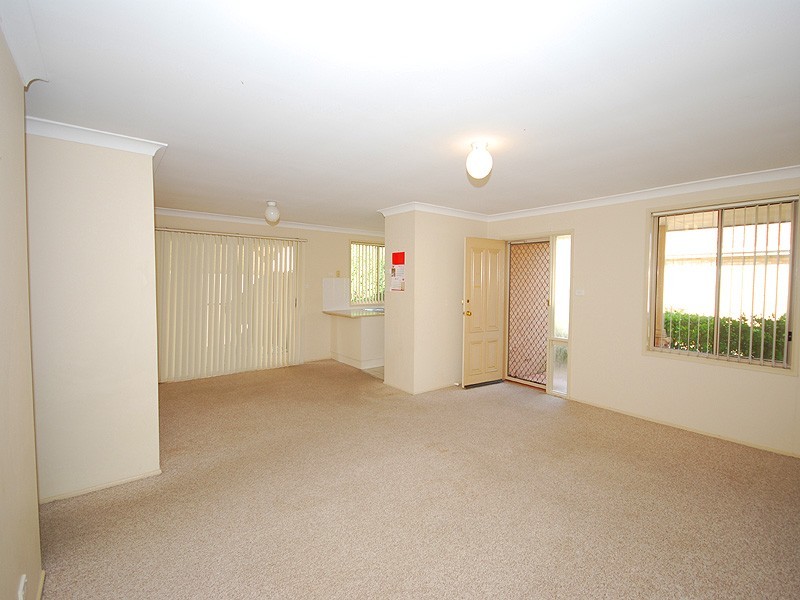 8/10 Arunta Avenue, Kariong NSW 2250