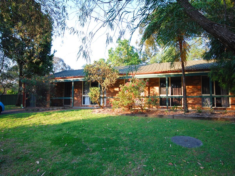13 Oakes St, Kariong NSW 2250