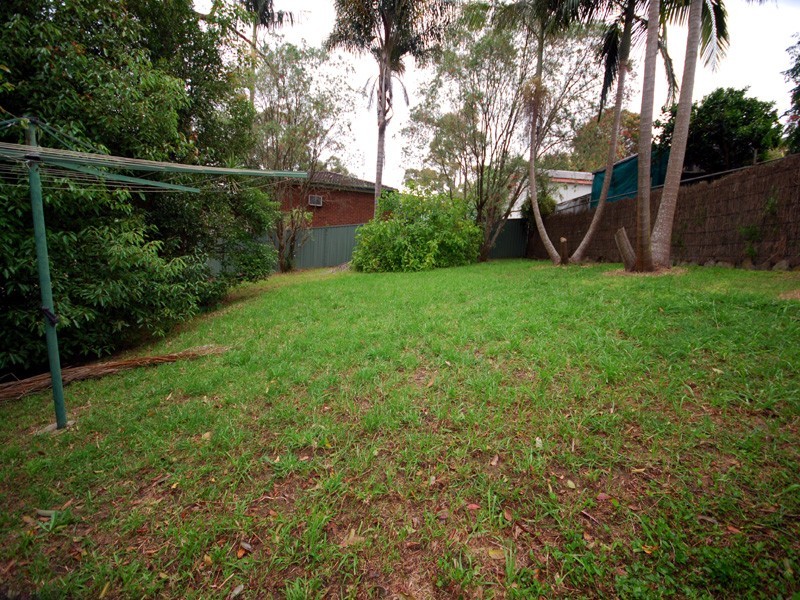 4 Jarrah Dr, Kariong NSW 2250
