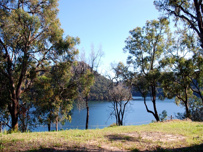 104 Taylor St, Woy Woy Bay NSW 2256