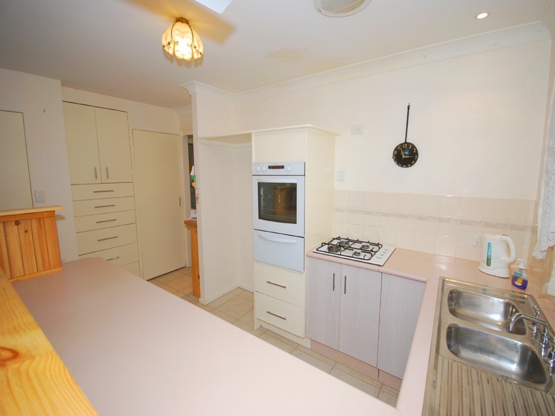 31 Bowie Rd, Kariong NSW 2250