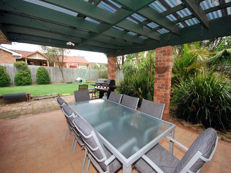 7 Kuch Pl, Kariong NSW 2250