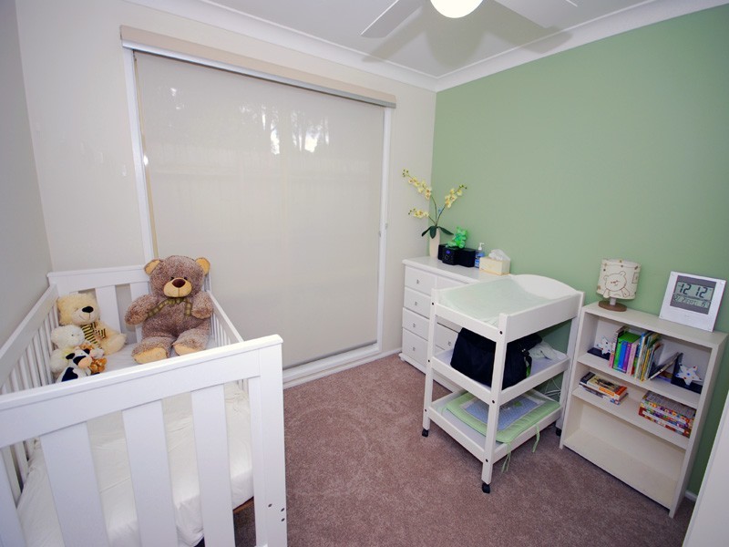 7 Kuch Pl, Kariong NSW 2250