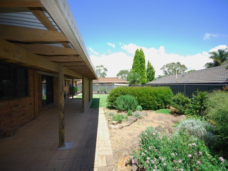 2 Chisholm Close, Kariong NSW 2250