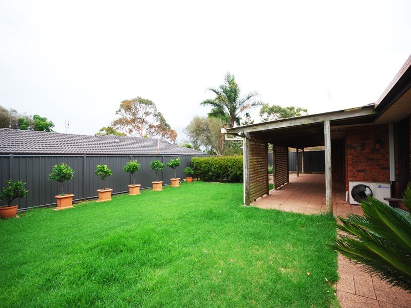 2 Chisholm Close, Kariong NSW 2250