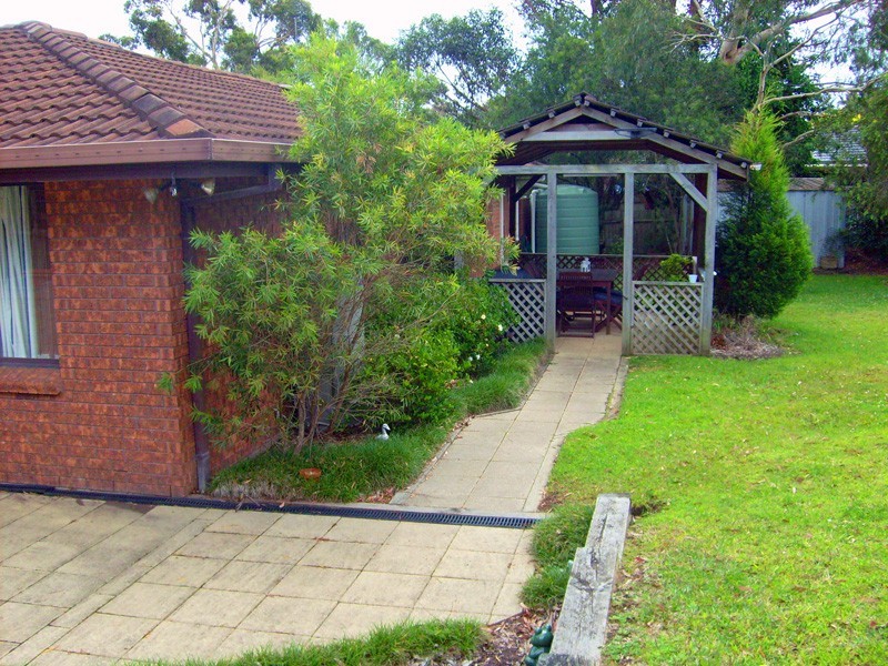 11 Simpson Close, Kariong NSW 2250