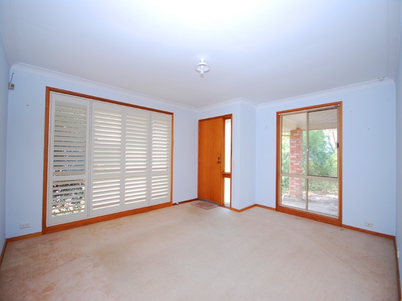 2 Jeffs Close, Kariong NSW 2250