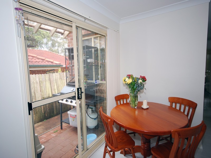 1/33 Oakes Street, Kariong NSW 2250