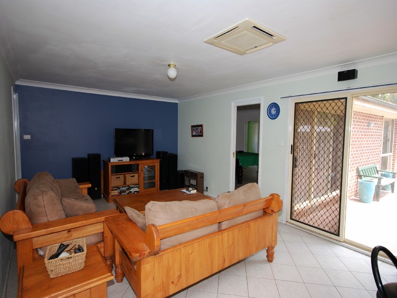 16 Selina Avenue, Kariong NSW 2250