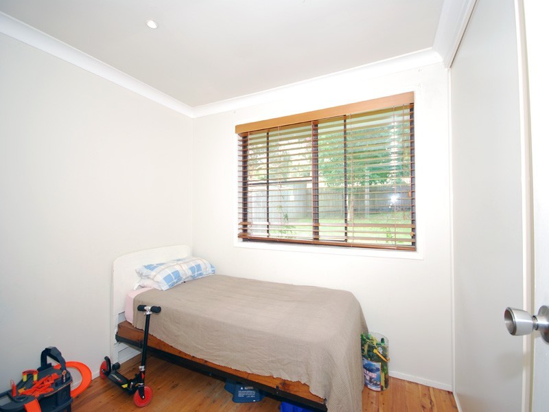 22 Jarrah Dr, Kariong NSW 2250