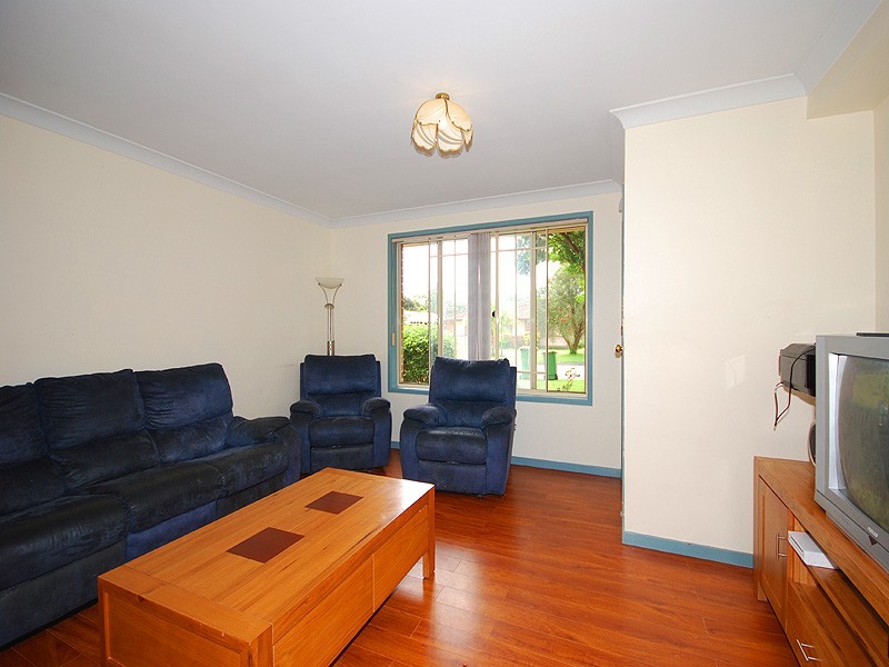 12a James Close, Kariong NSW 2250