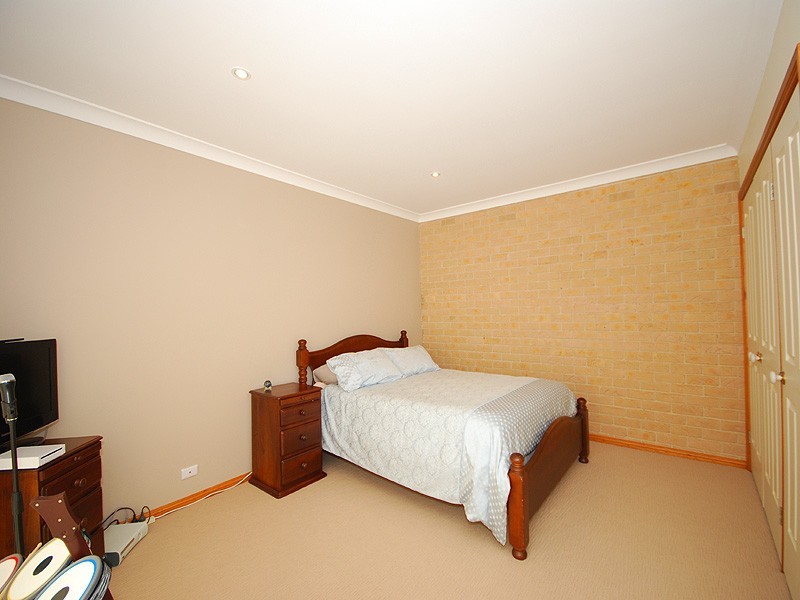 38 Brittany Crescent, Kariong NSW 2250