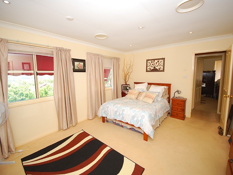 5 Halling Close, Kariong NSW 2250