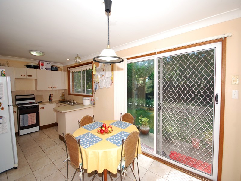 8 Benkari Avenue, Kariong NSW 2250