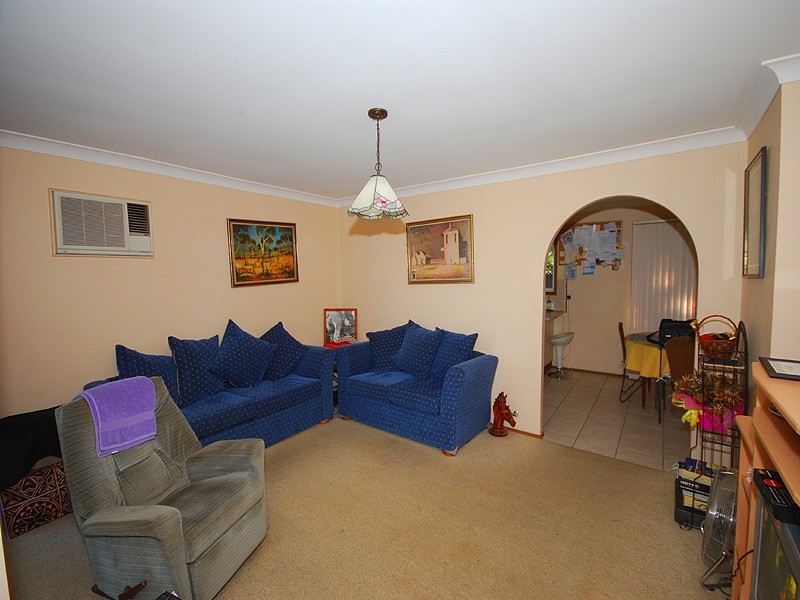 8 Benkari Avenue, Kariong NSW 2250